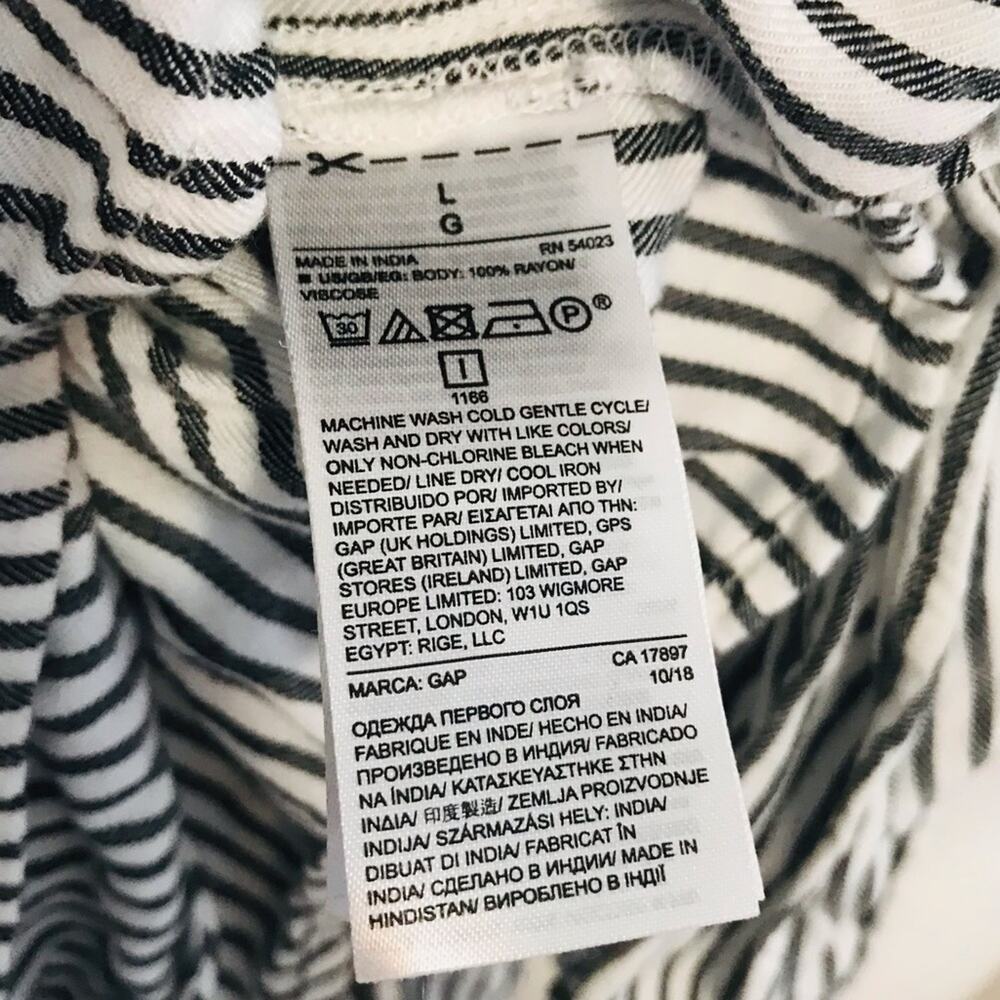 Gap Wrap Blouse - image 7